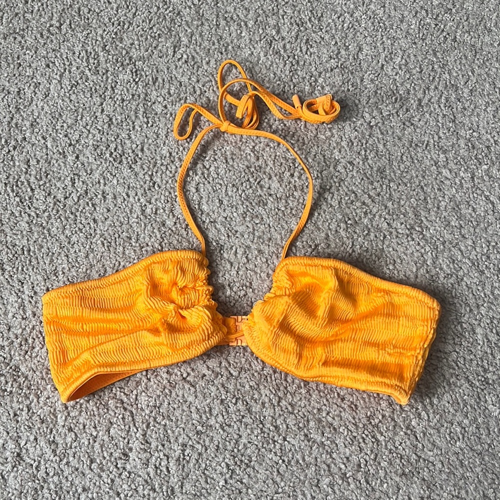 Triangl Ruched Bikini Top